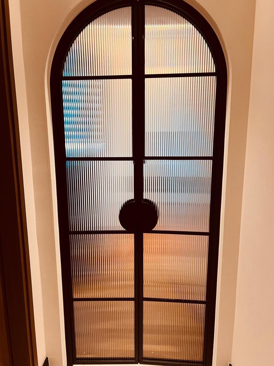 Slim profile aluminium glass door with contemporary design