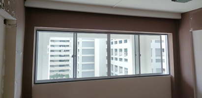 HDB ALUMINIUM WINDOW